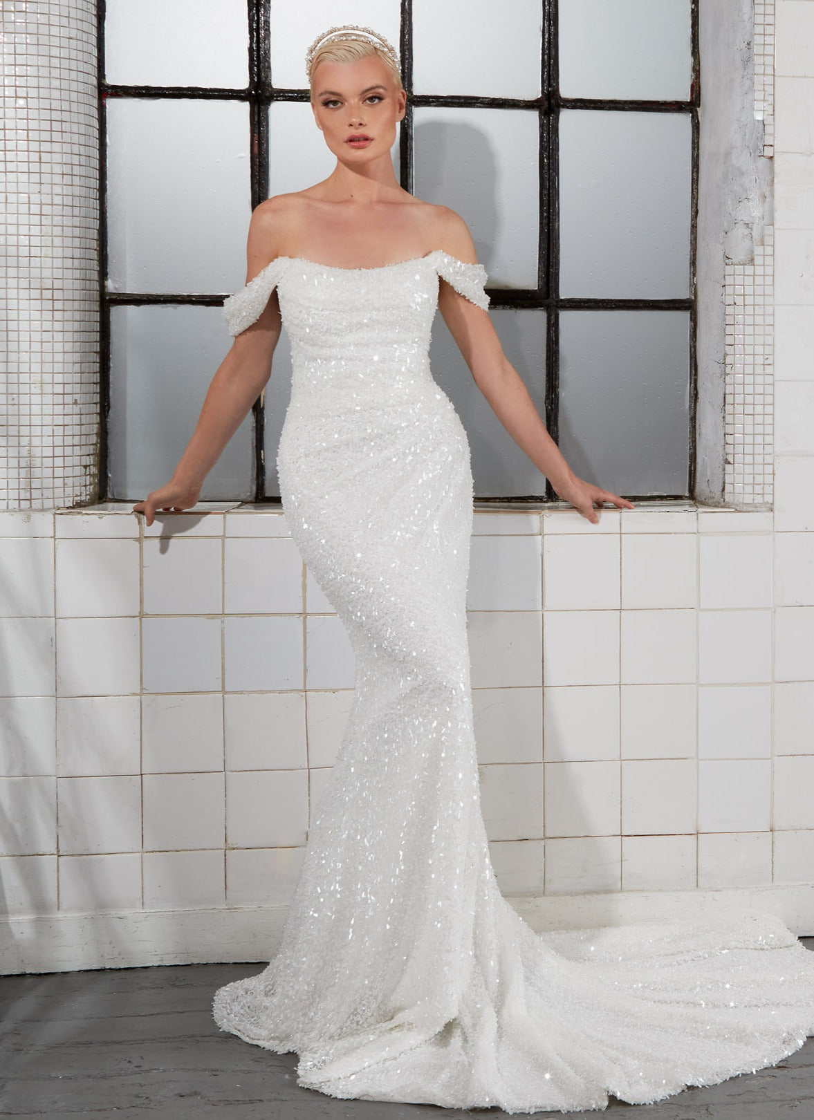 stretch sparkle jersey fabric scoop neckline figure hugging dress with skirt split, detachable straps and 3D sequin embellishments