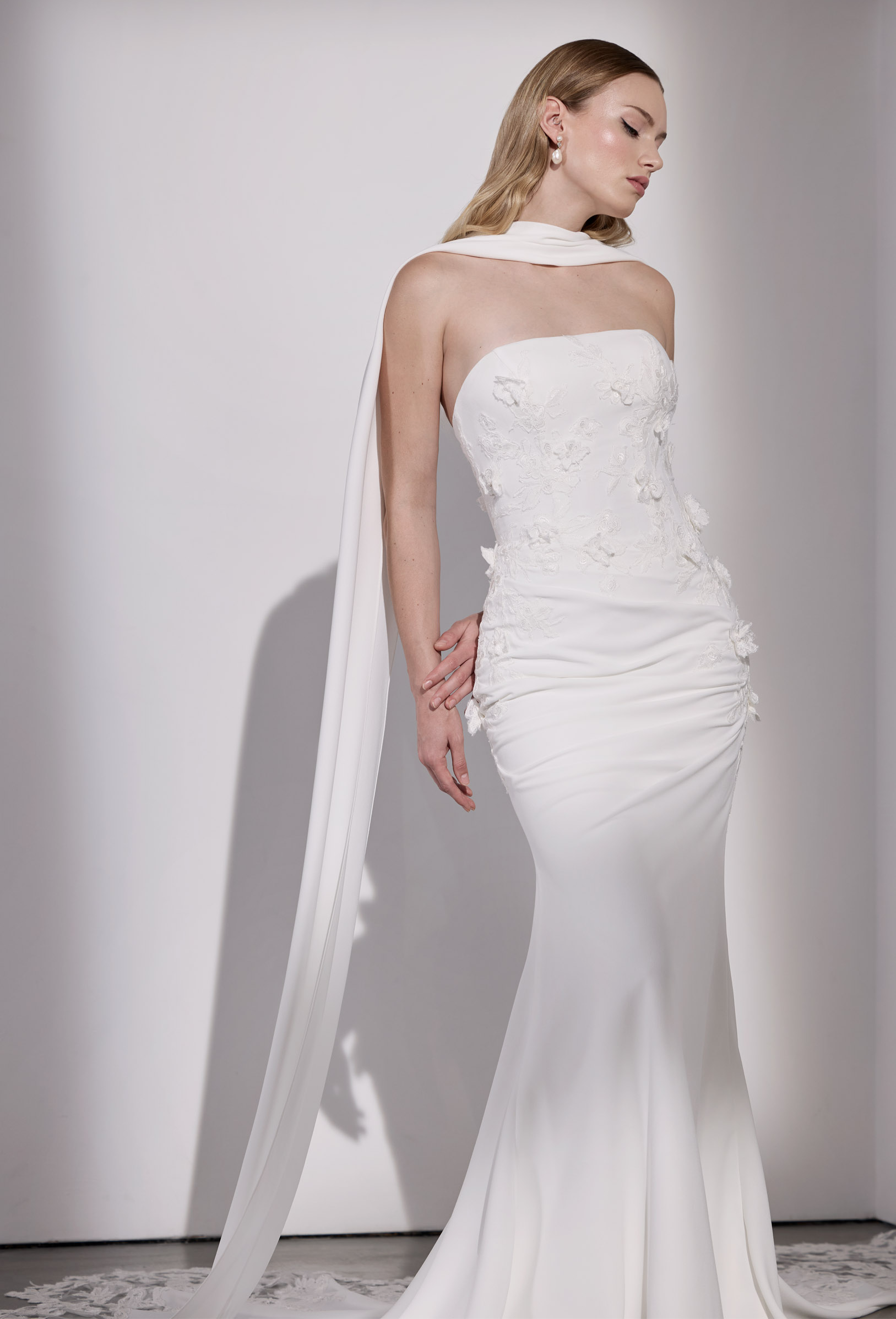 Georgette crepe & 3D Lace applique scarf