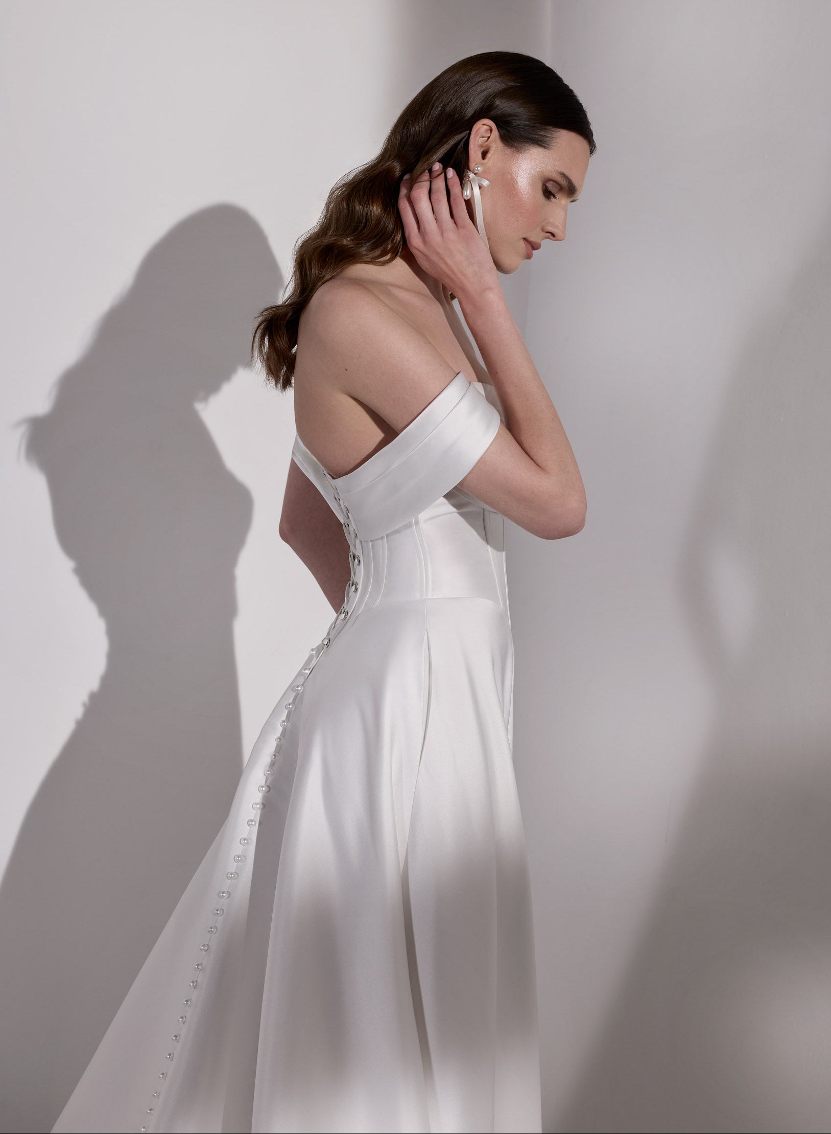 CAMBRIDGE | Avenue By Josephine Scott CAMBRIDGE | Avenue By Josephine Scott